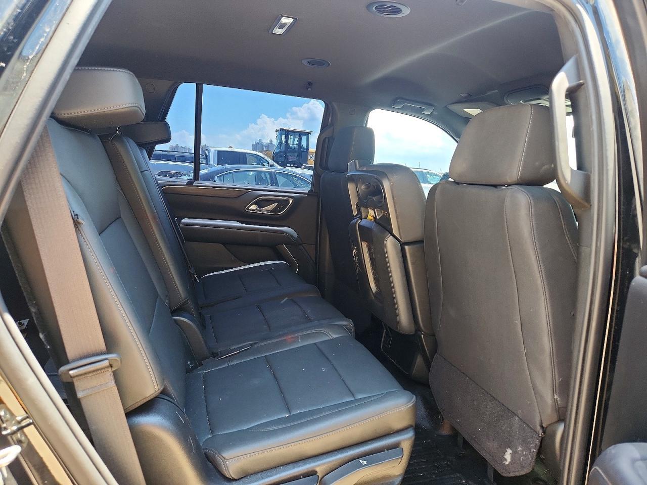 2021 Chevrolet Tahoe K1500 - zdjęcie 11