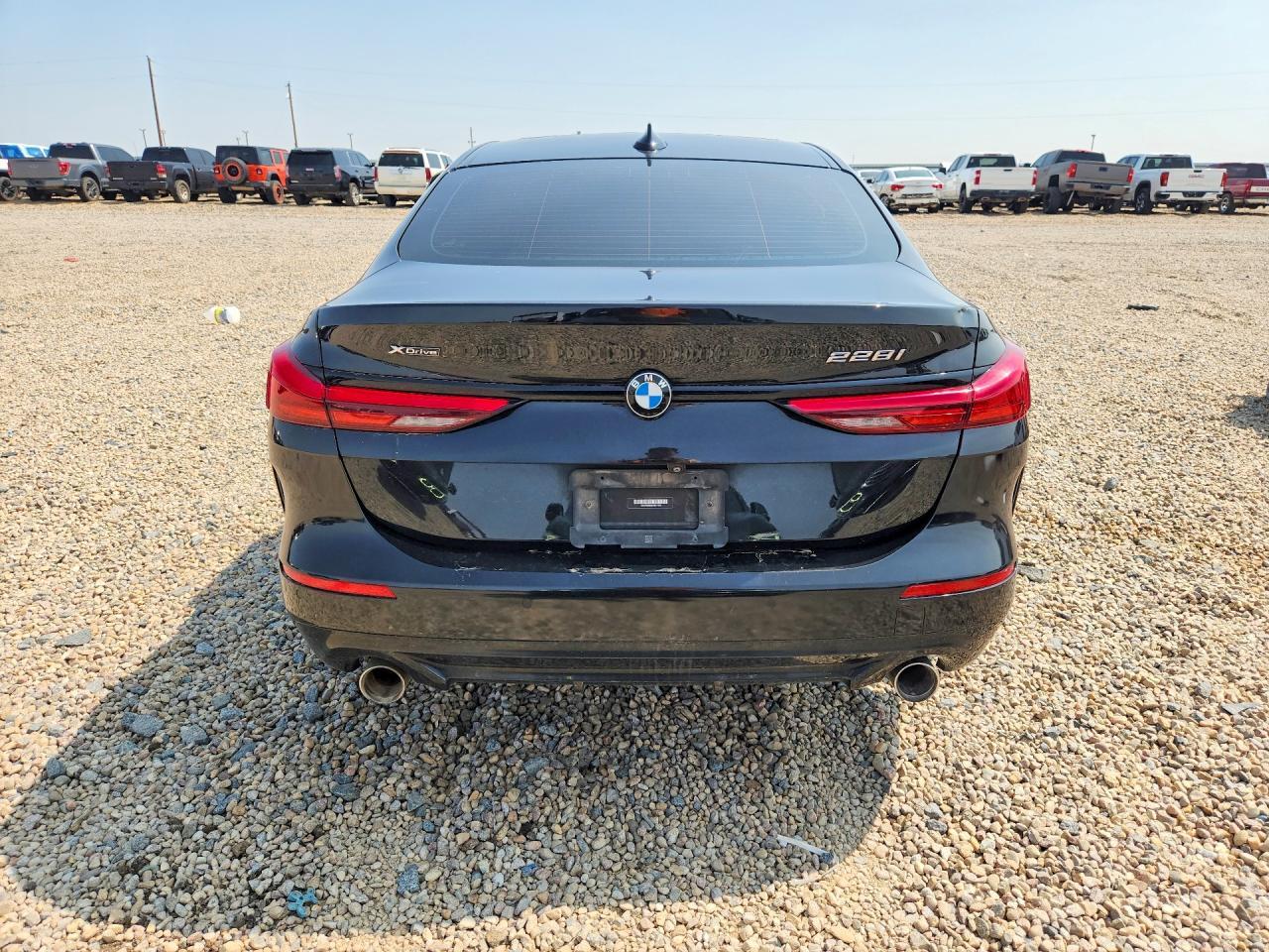 2022 BMW 228Xi - zdjęcie 6