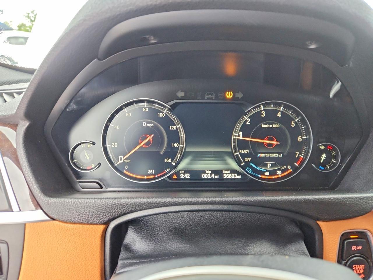 2018 BMW Seria 3 330i - zdjęcie 9