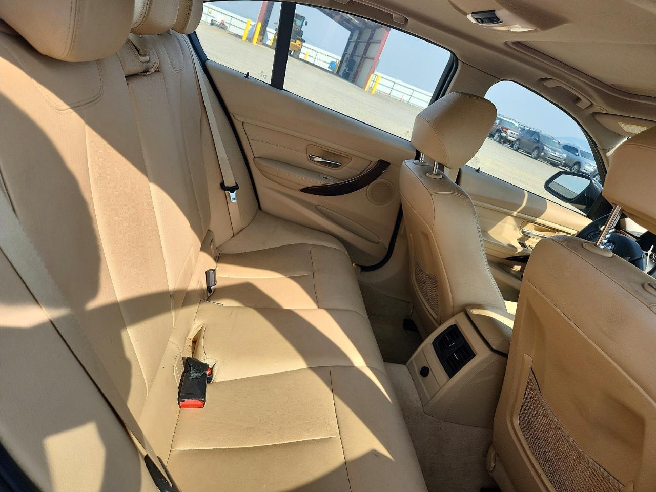 2013 BMW Seria 3 328i - zdjęcie 10