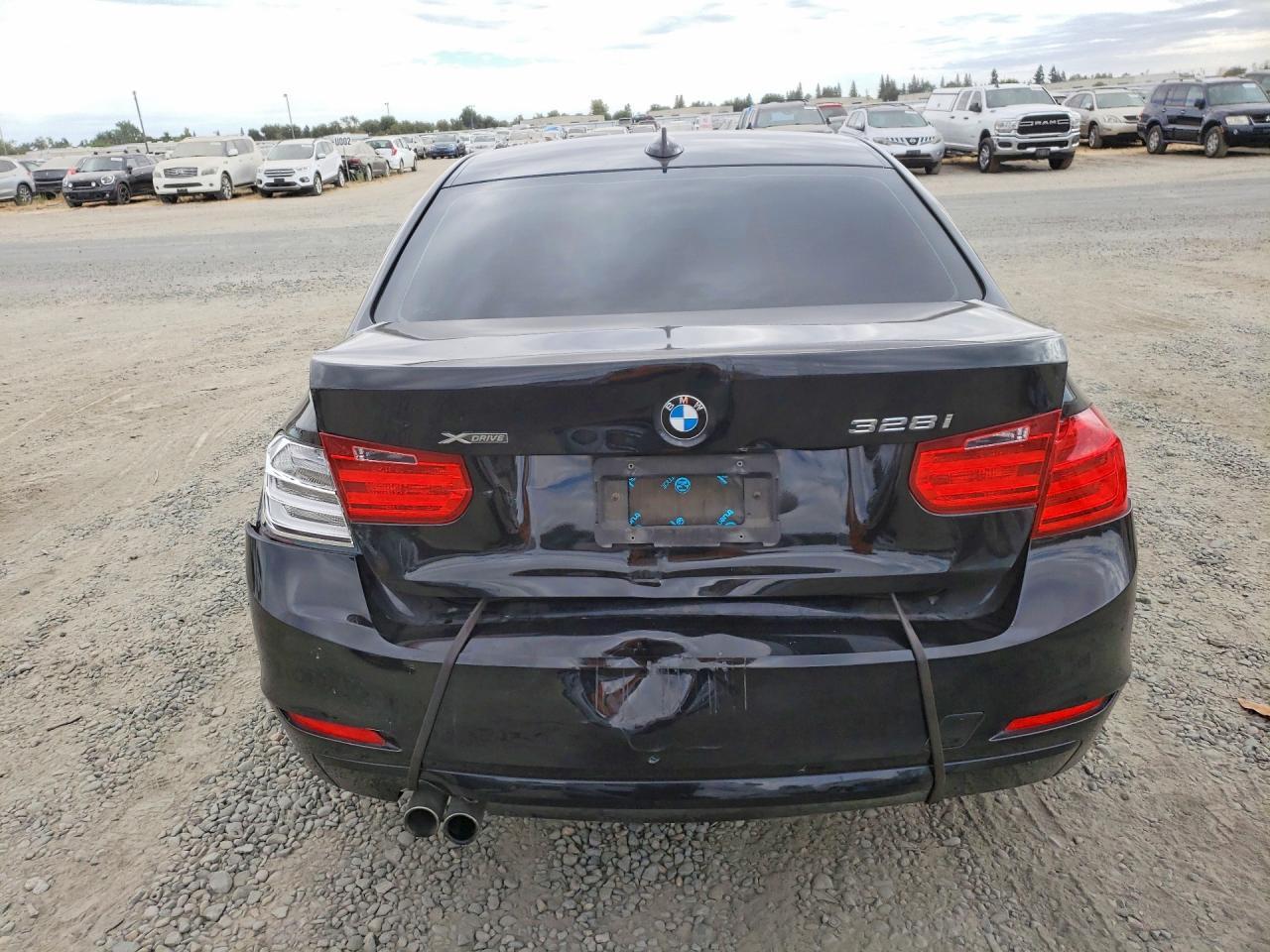 2015 BMW Seria 3 328i - zdjęcie 6
