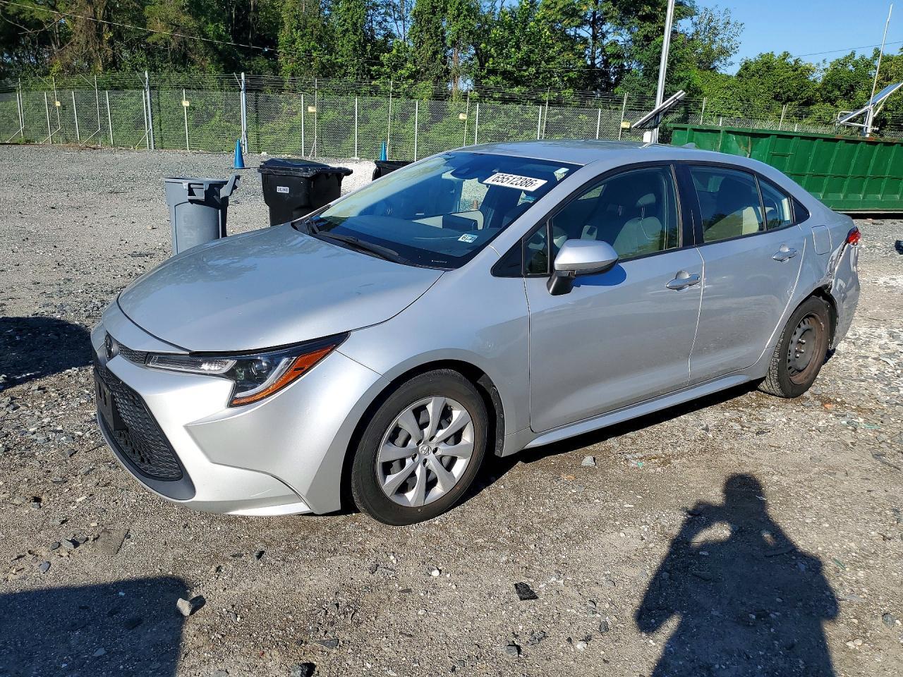 2022 Toyota Corolla Le - zdjęcie główne