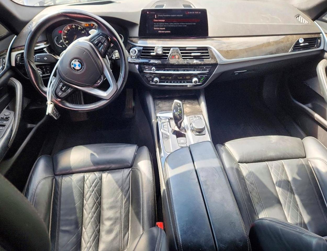 2019 BMW Seria 5 540i - zdjęcie 8