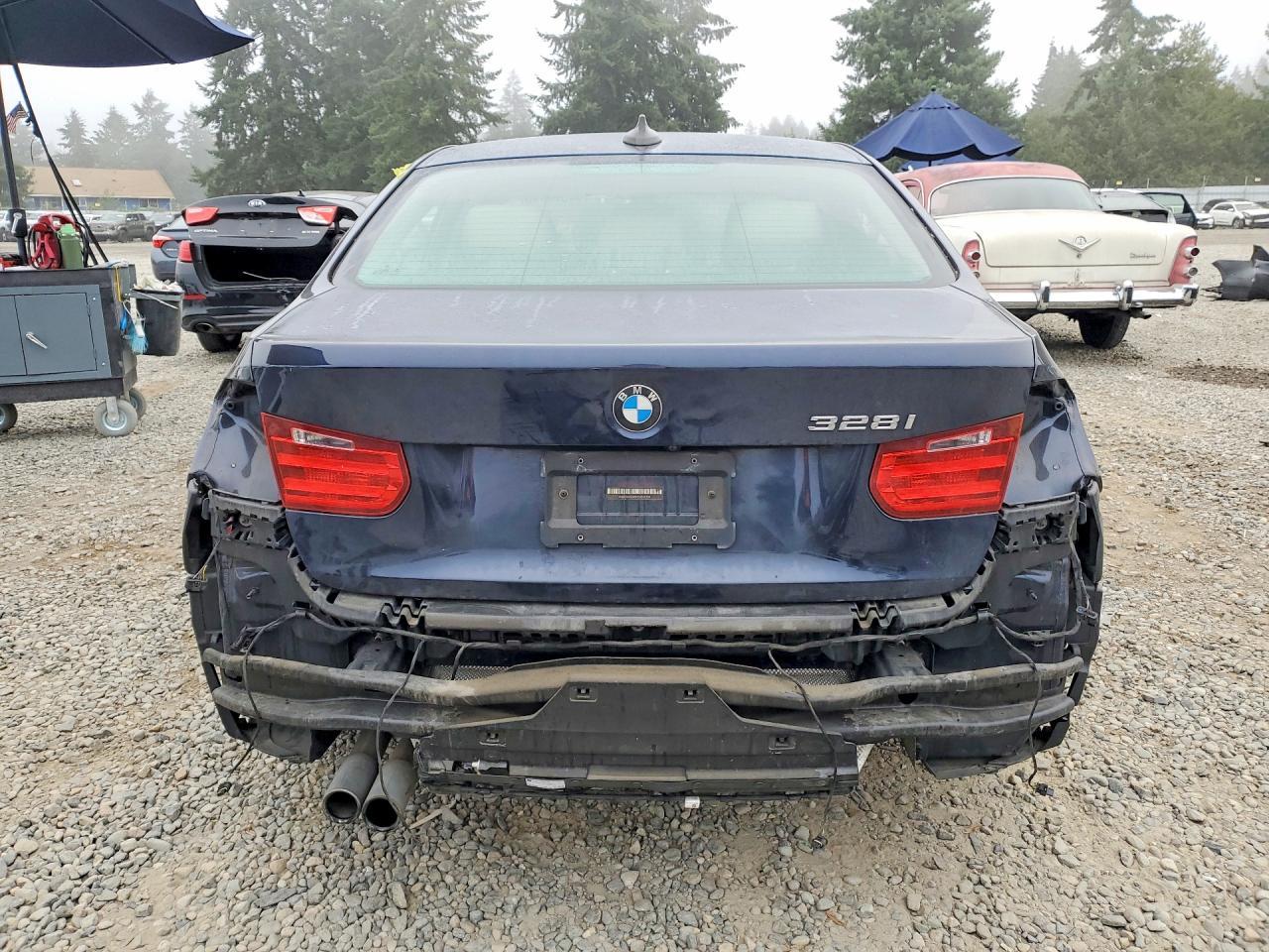 2015 BMW 328 I - zdjęcie 6