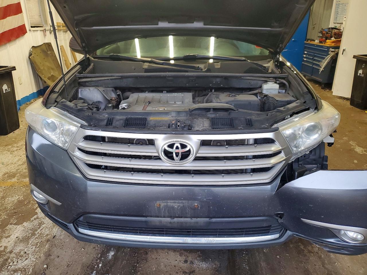 2013 Toyota Highlander Se - zdjęcie 12