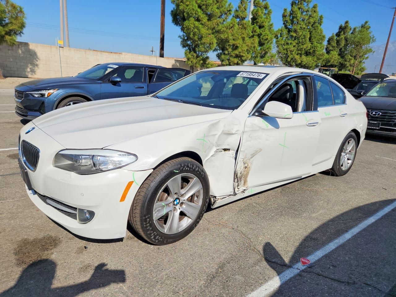 2013 BMW 528 I - zdjęcie główne