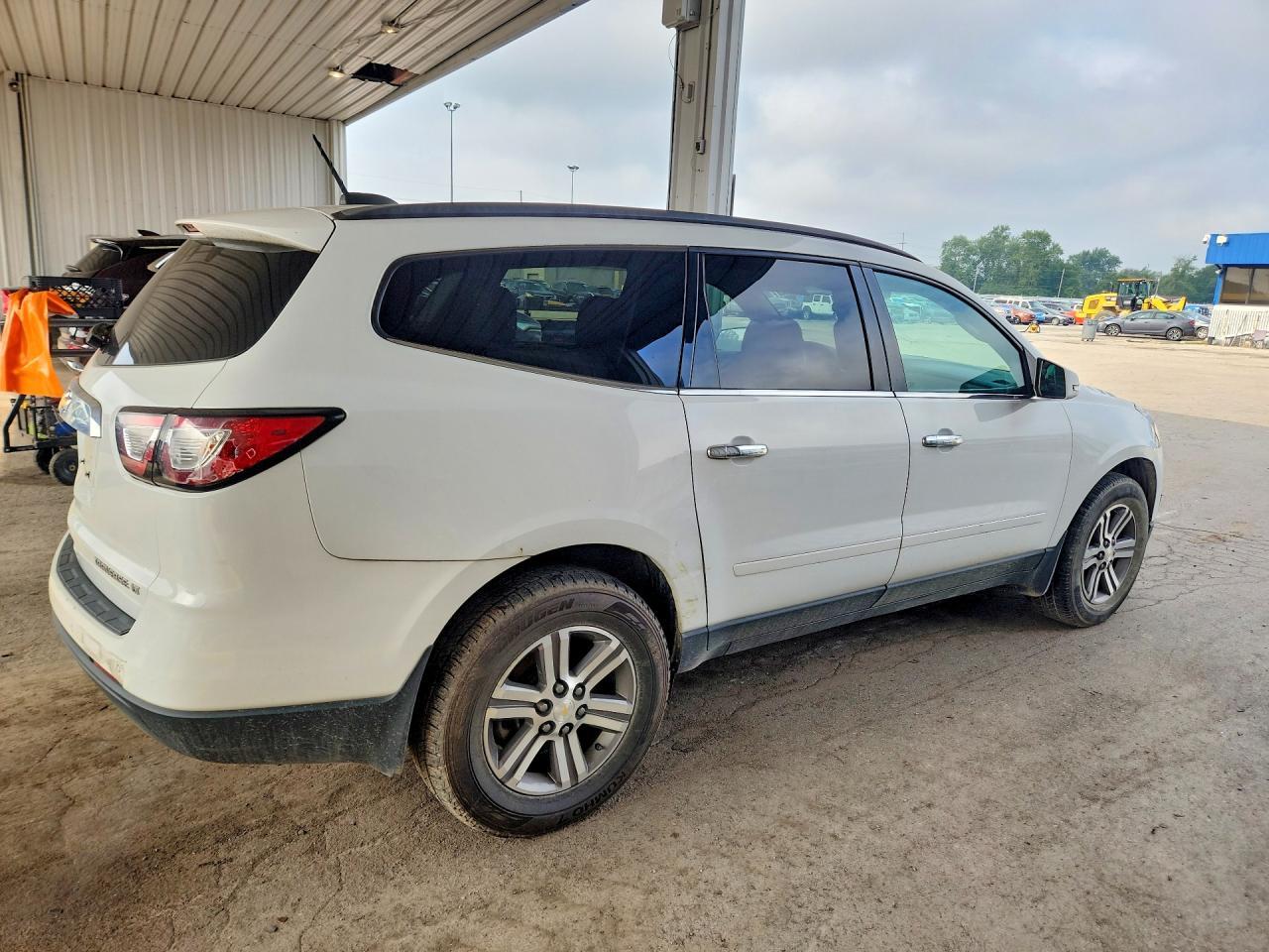 2016 Chevrolet Traverse Lt - zdjęcie 3