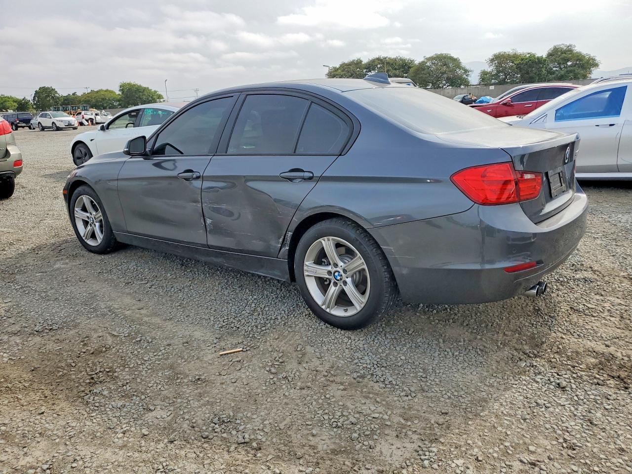 2015 BMW 328 I Sulev - zdjęcie 2