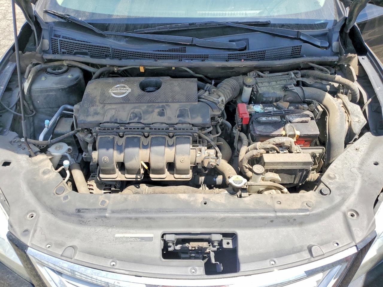 2015 Nissan Sentra S - zdjęcie 11
