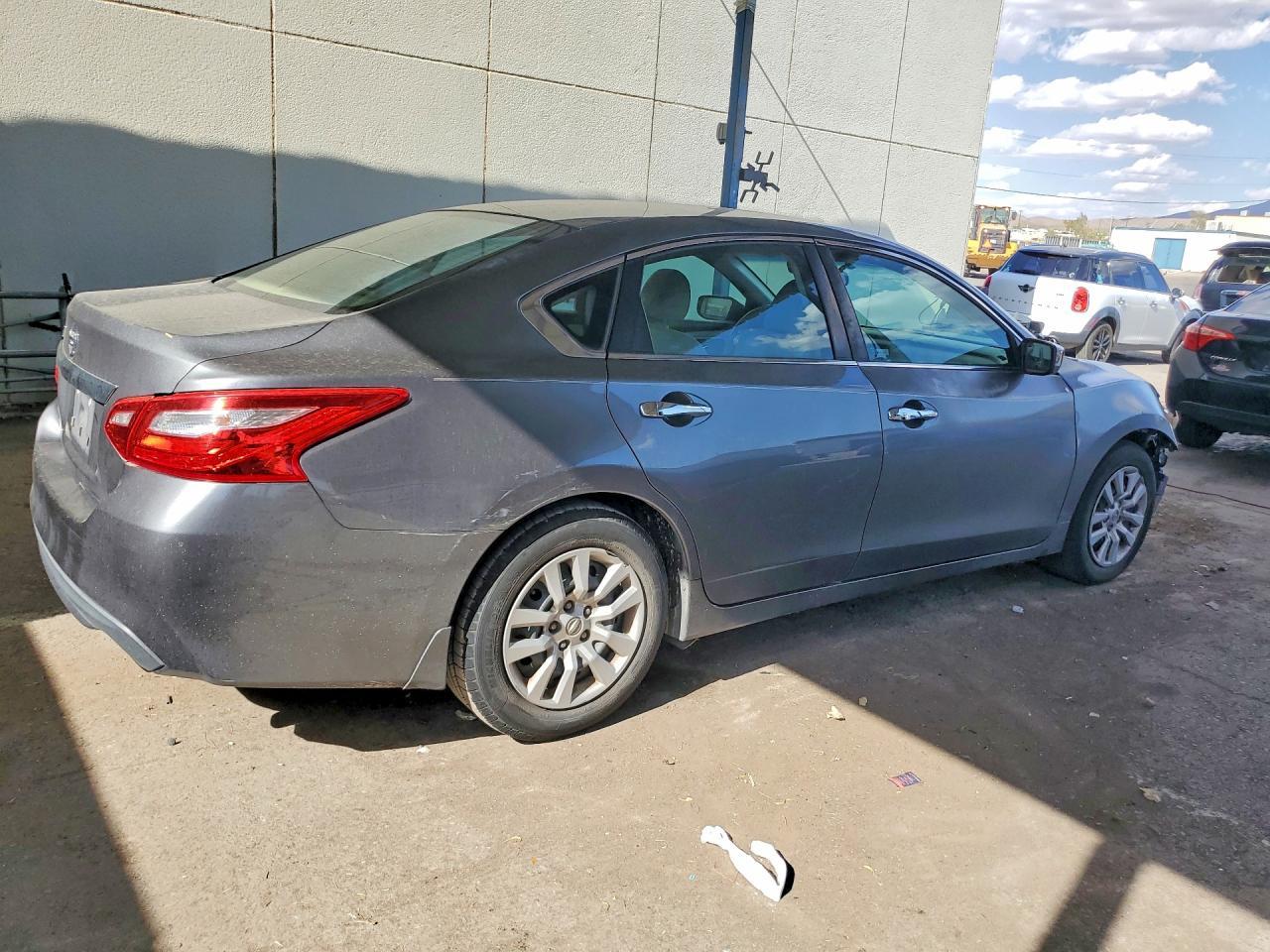 2017 Nissan Altima 2.5 S - zdjęcie 3