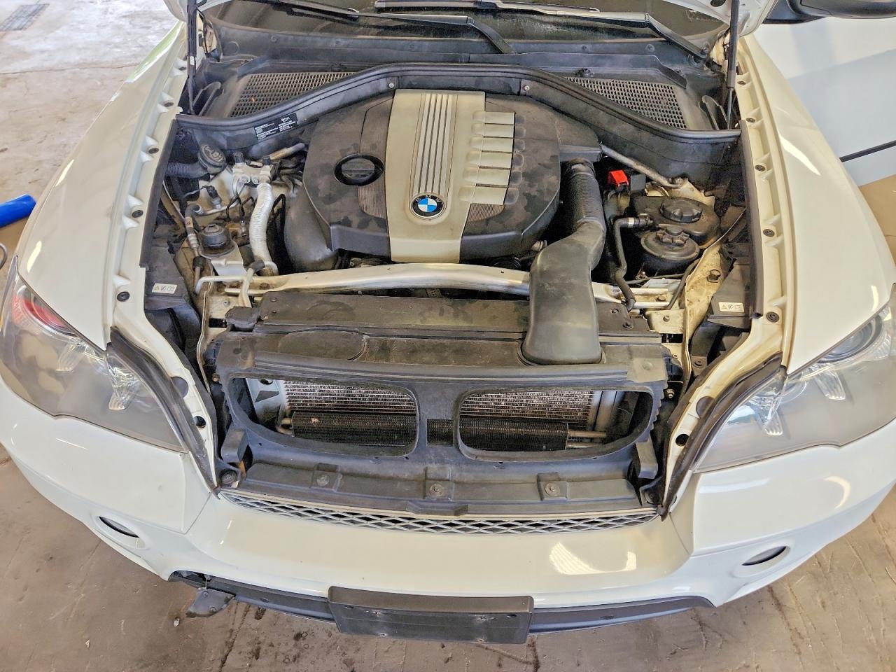 2013 BMW X5 xDrive35D - zdjęcie 12