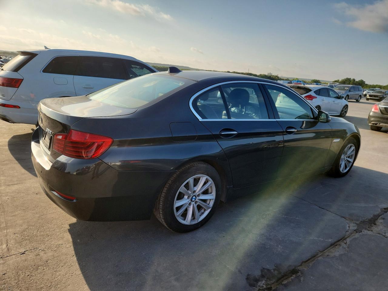 2016 BMW 528 I - zdjęcie 3
