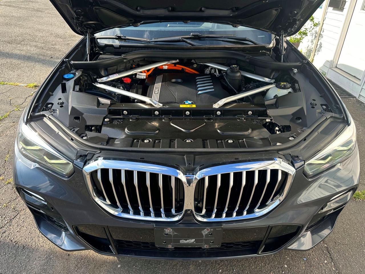 2021 BMW X5 xDrive45E - zdjęcie 11