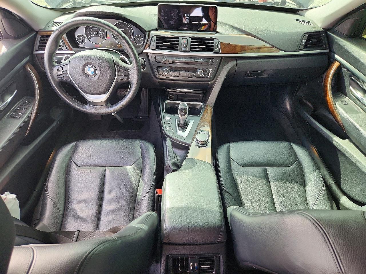 2015 BMW Seria 3 328i - zdjęcie 8