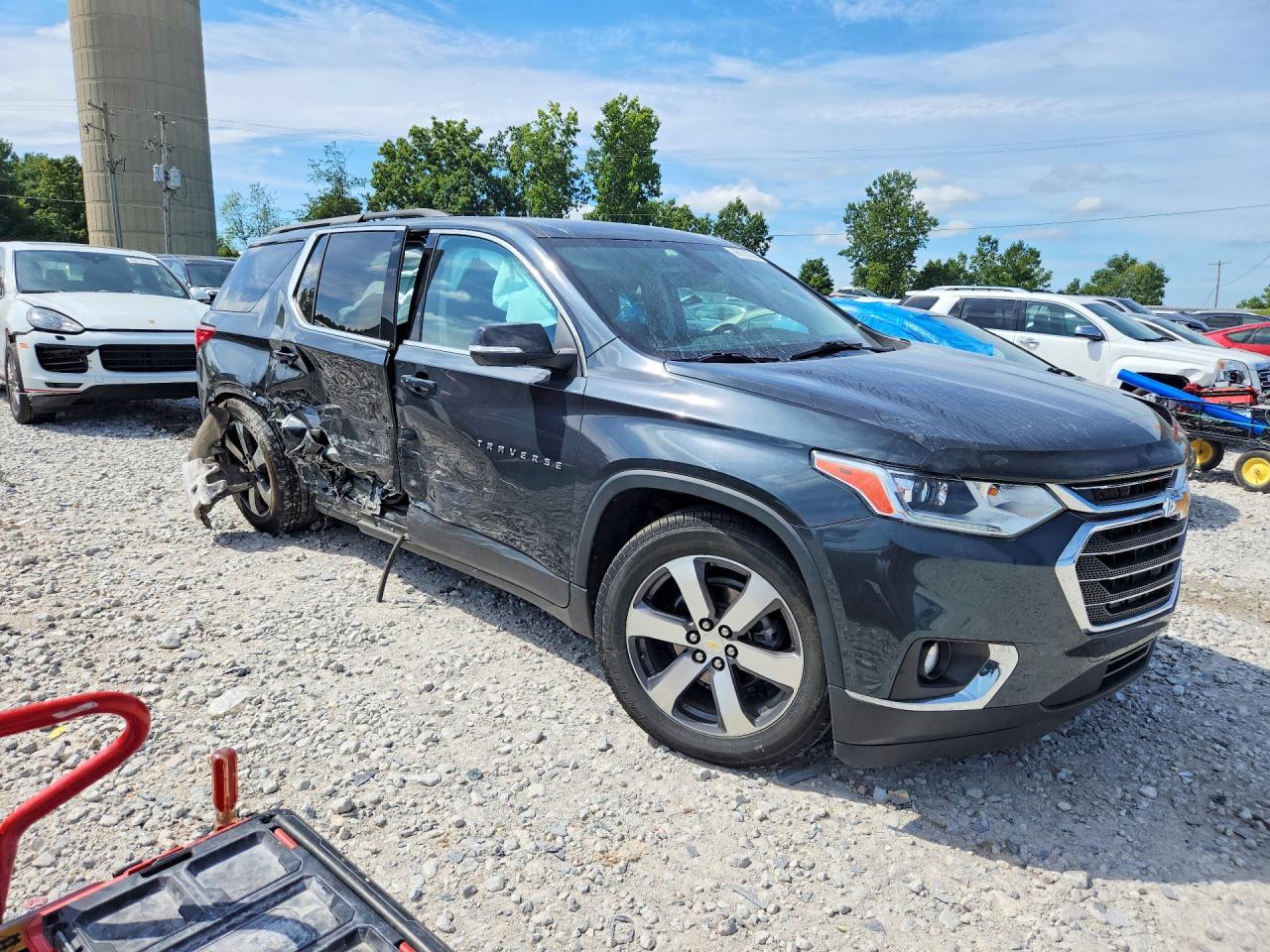2021 Chevrolet Traverse Lt - zdjęcie 4