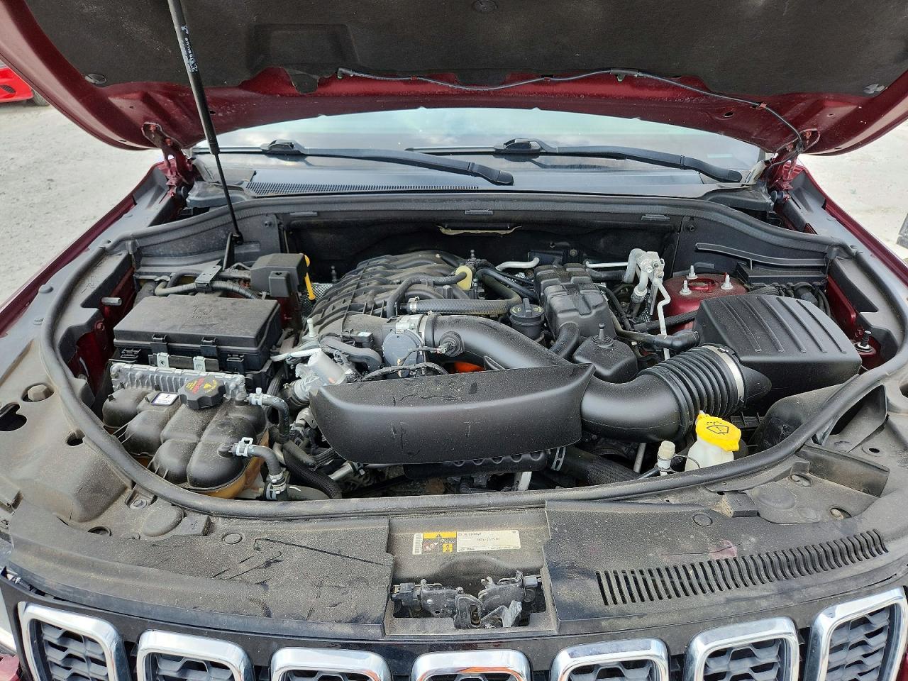 2017 Jeep Grand Cherokee Laredo - zdjęcie 12