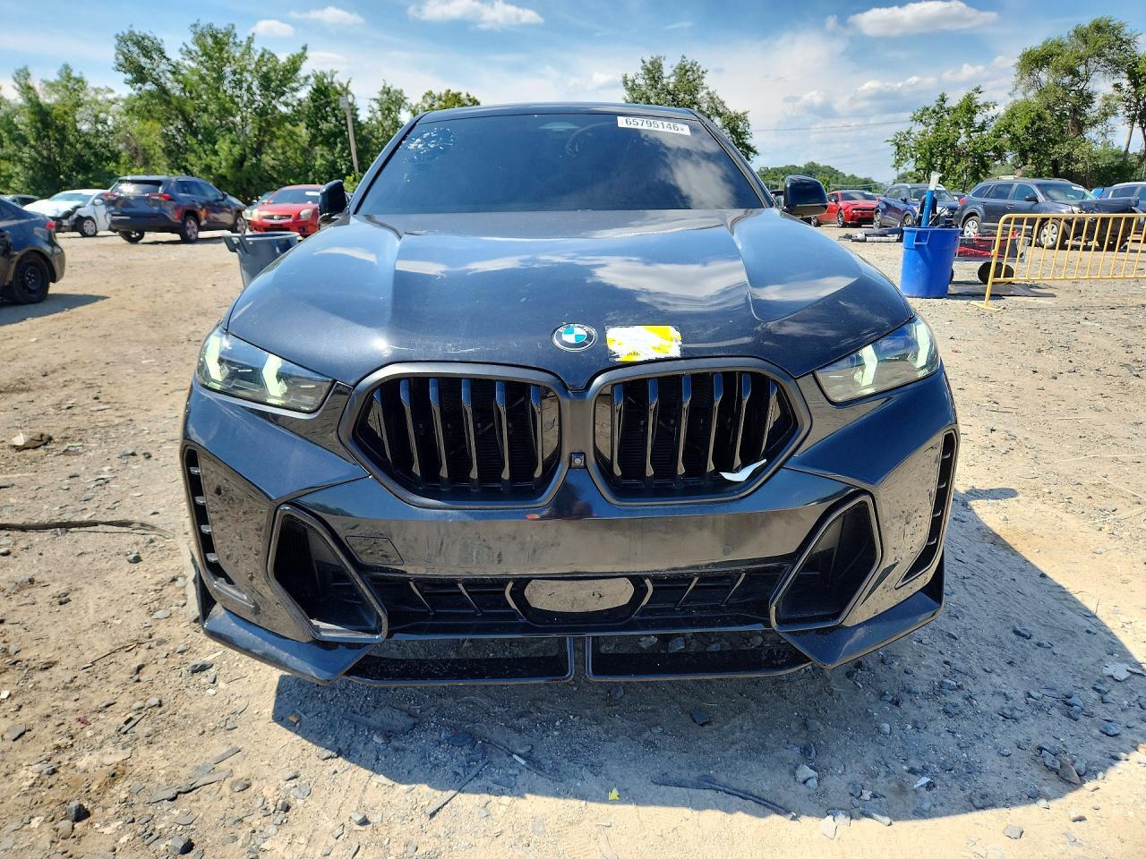 2025 BMW X6 xDrive40I - zdjęcie 5