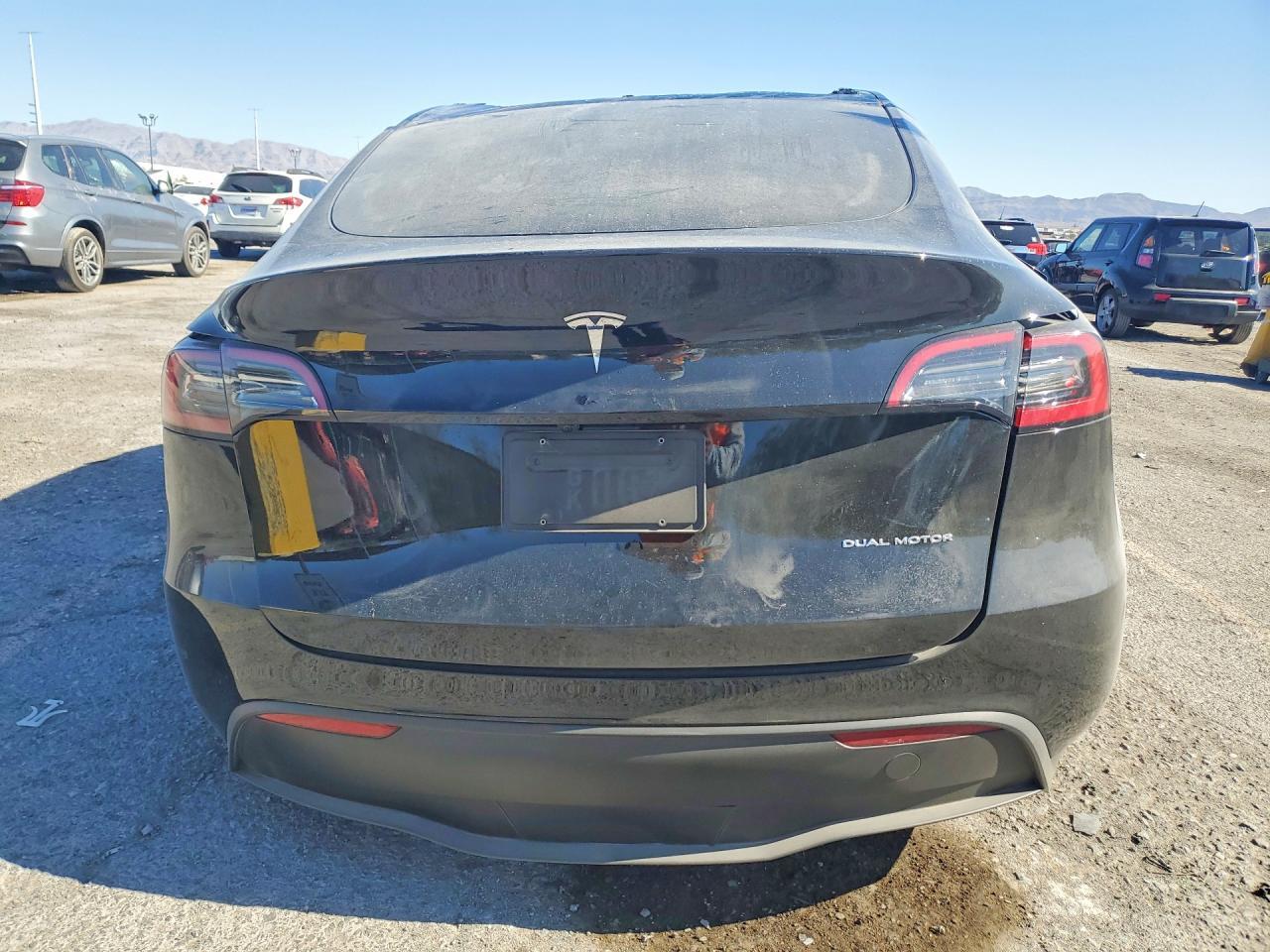 2024 Tesla Model Y - zdjęcie 6