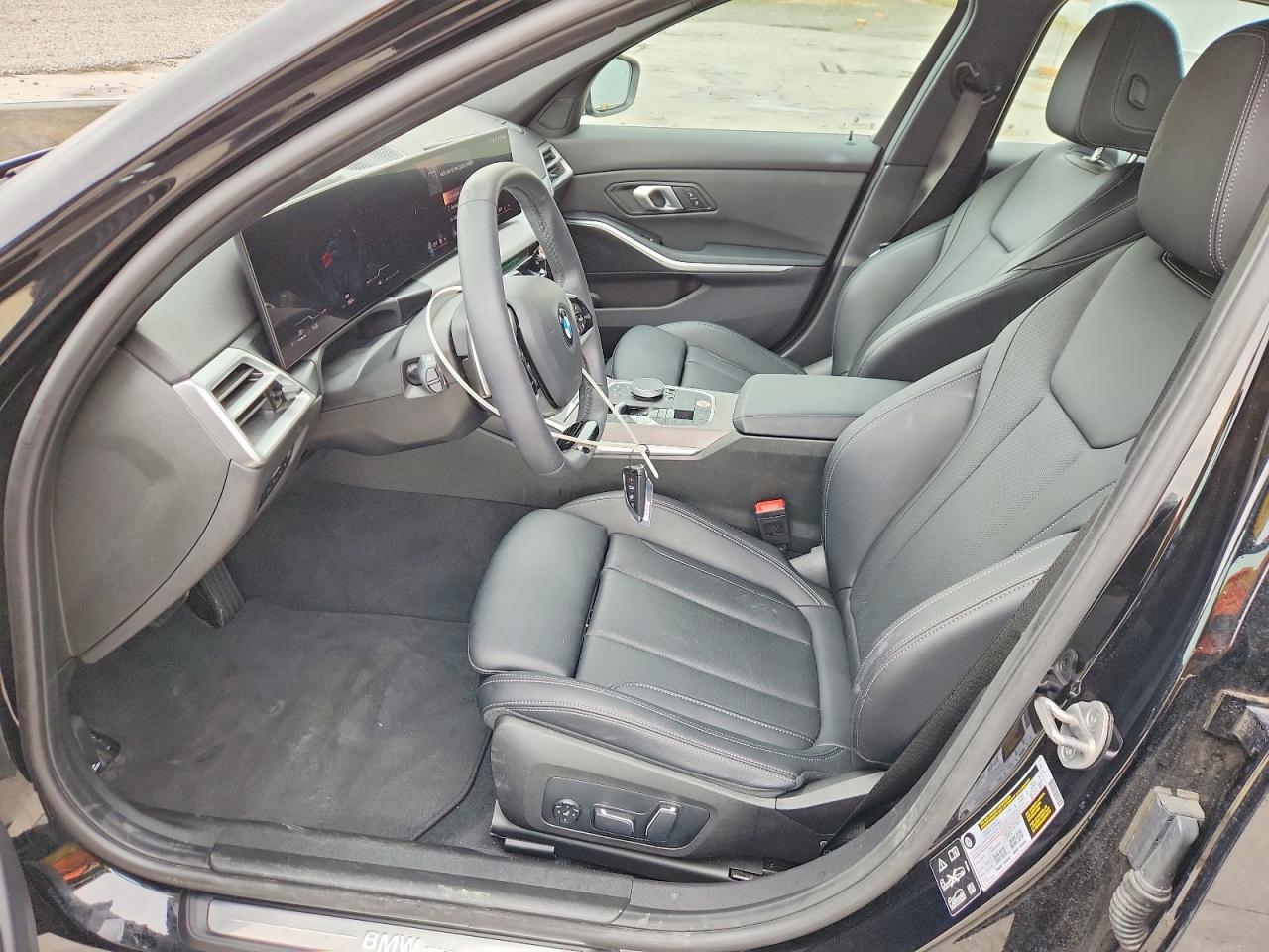 2026 BMW 330Xi - zdjęcie 7