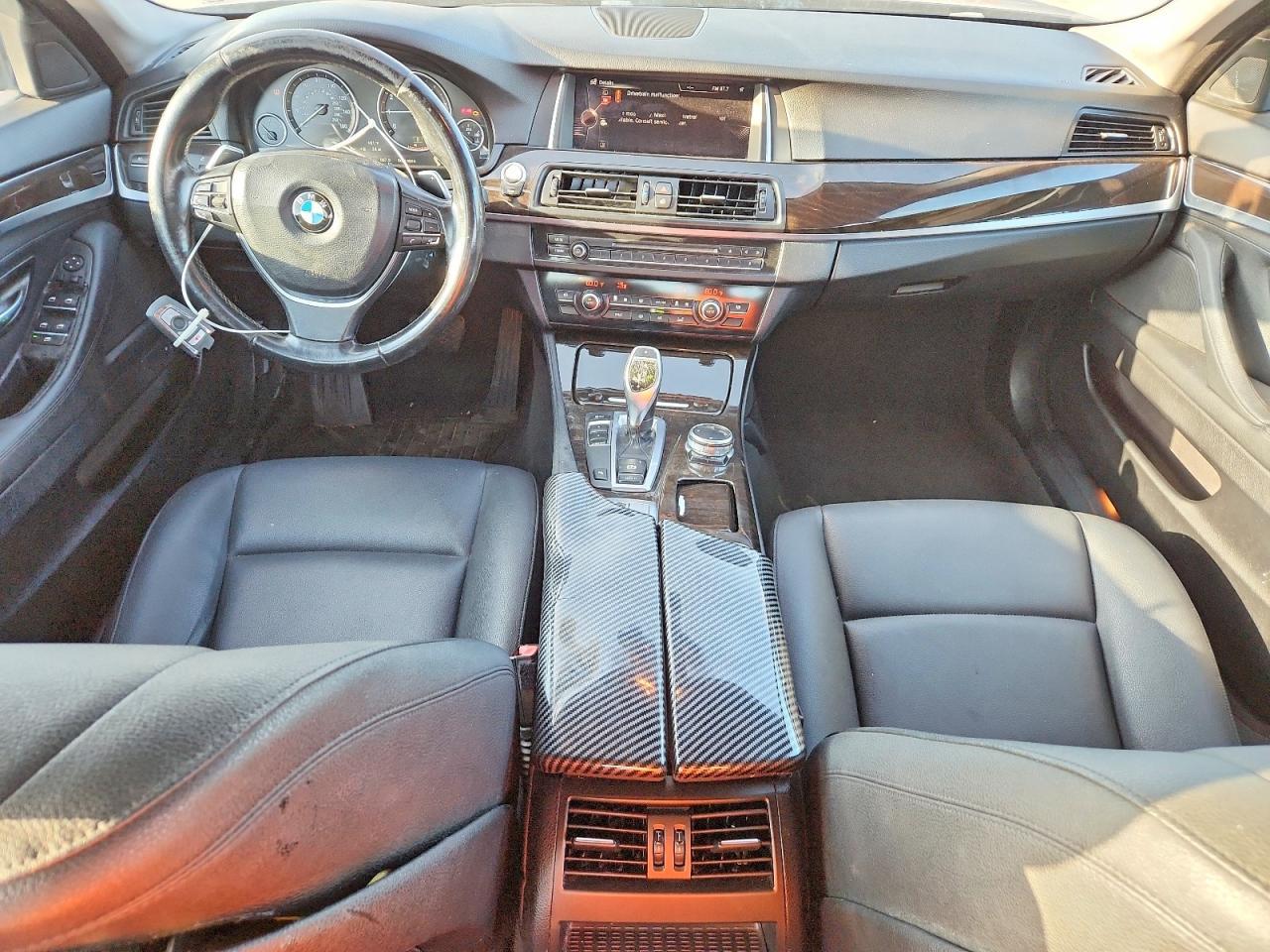 2016 BMW 528 I - zdjęcie 8