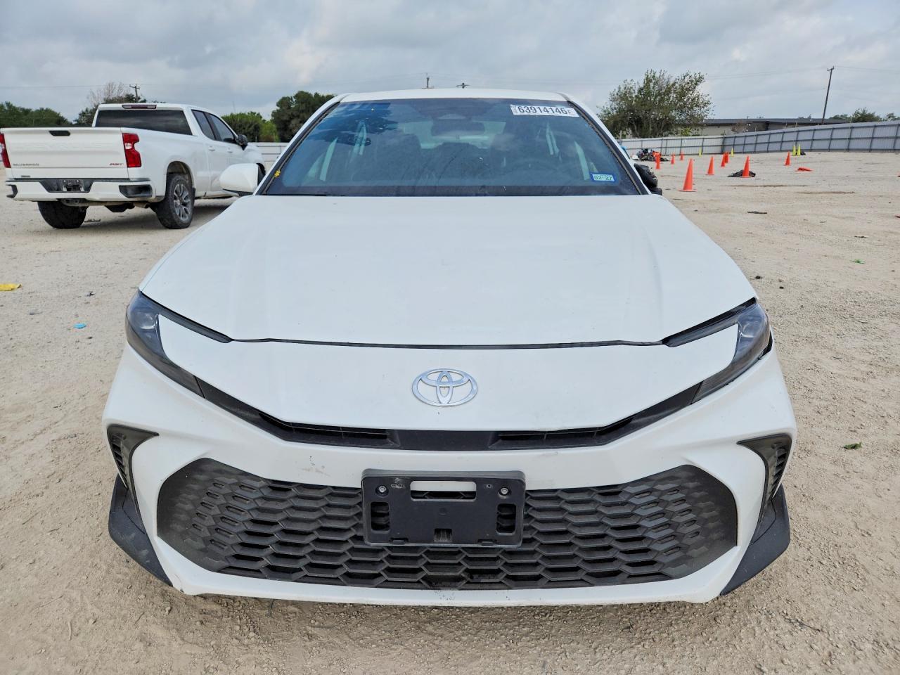 2026 Toyota Camry Se - zdjęcie 5