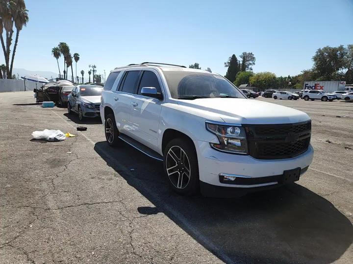 2017 Chevrolet Tahoe C1500 Premier - zdjęcie 14