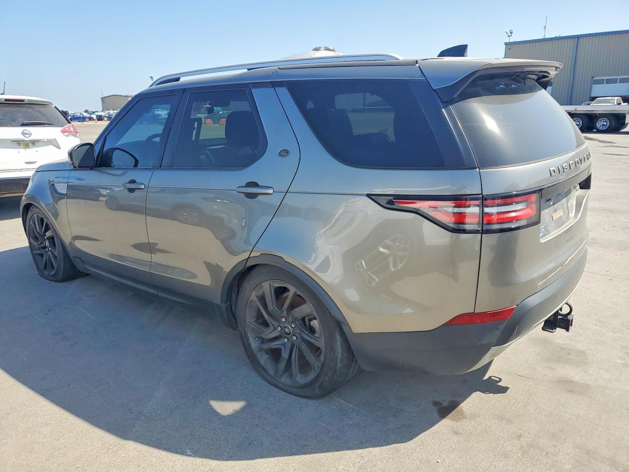 2018 Land Rover Discovery Hse - zdjęcie 2