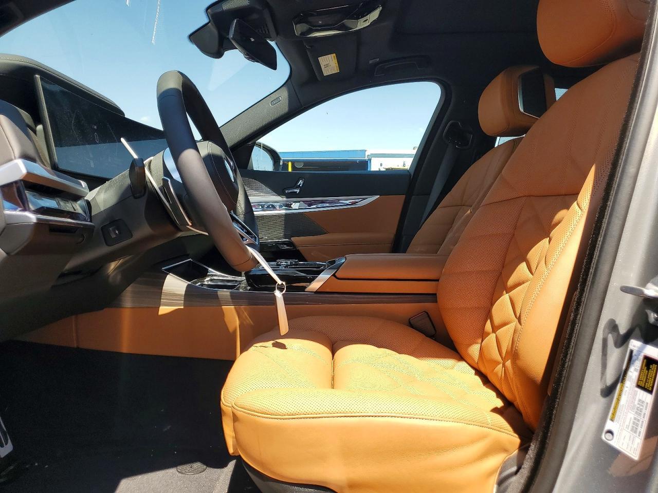 2026 BMW 740 I - zdjęcie 7