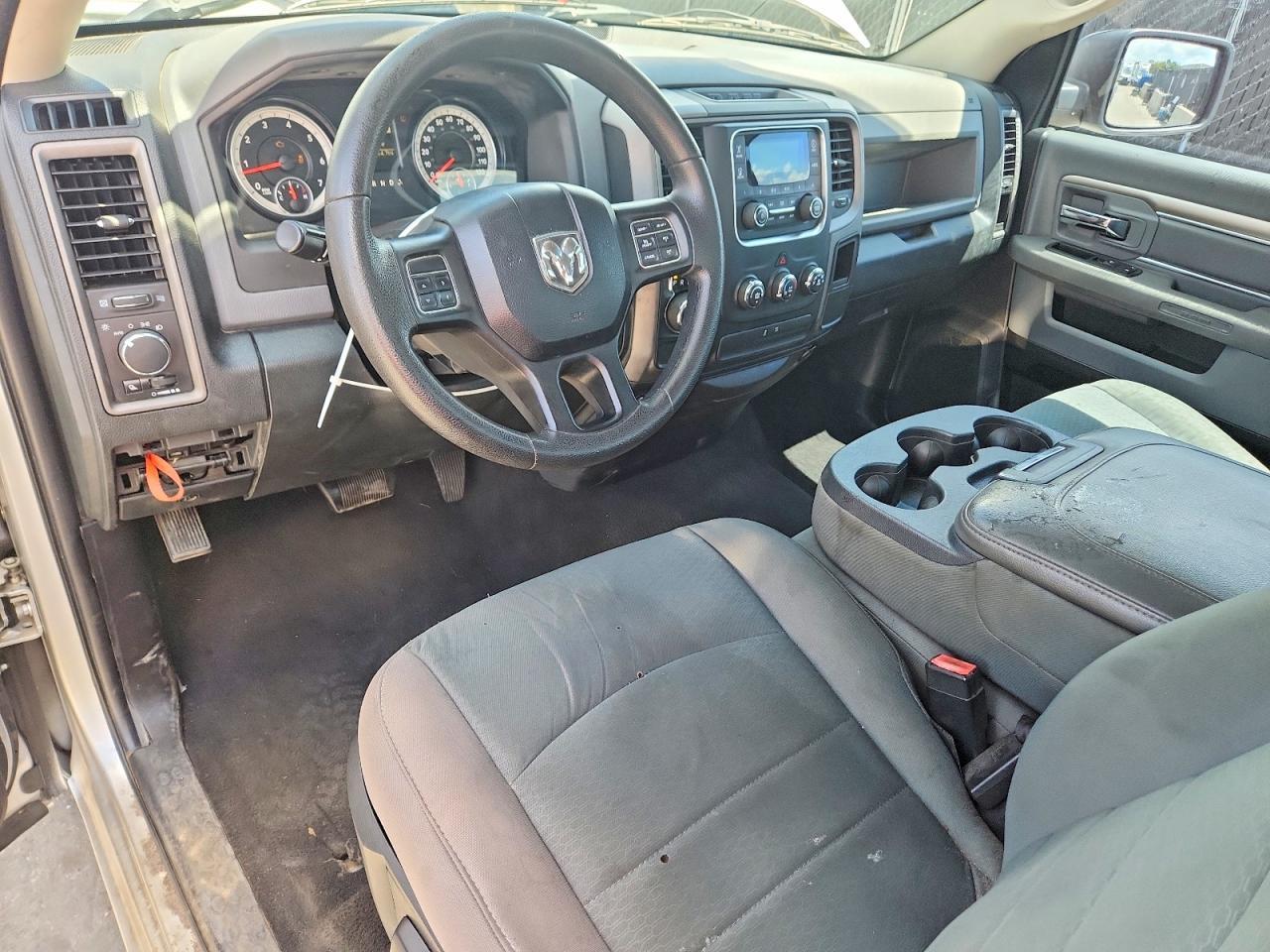 2015 Ram 1500 St - zdjęcie 8
