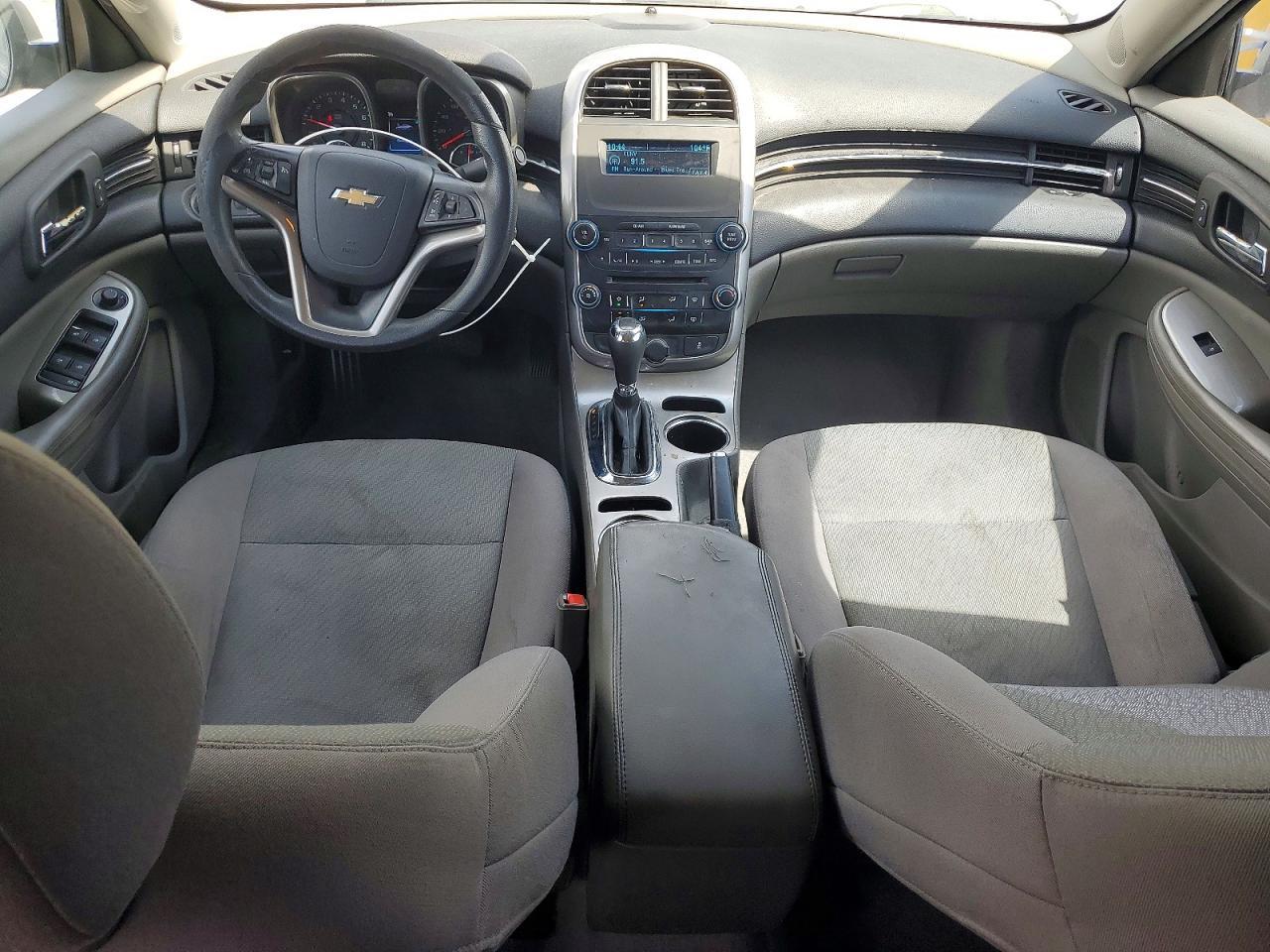 2014 Chevrolet Malibu Ls - zdjęcie 8