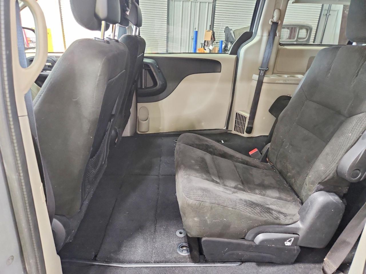 2015 Dodge Grand Caravan Sxt - zdjęcie 11
