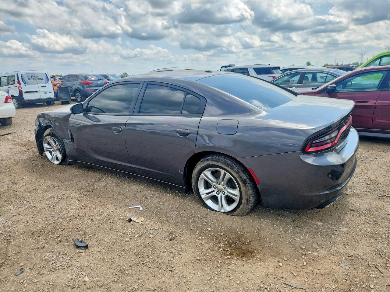 2020 Dodge Charger Sxt - zdjęcie 2