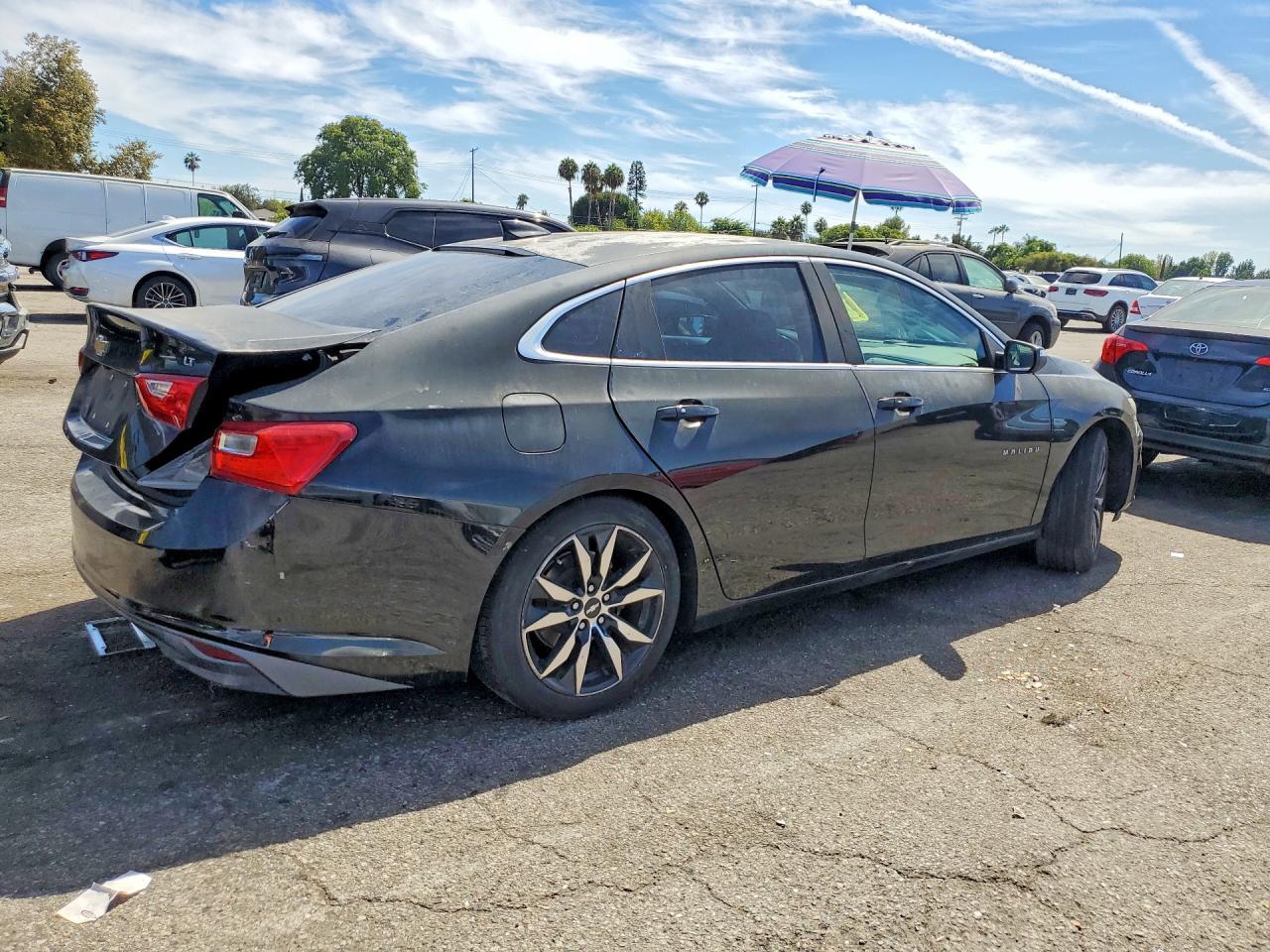 2017 Chevrolet Malibu Lt - zdjęcie 3
