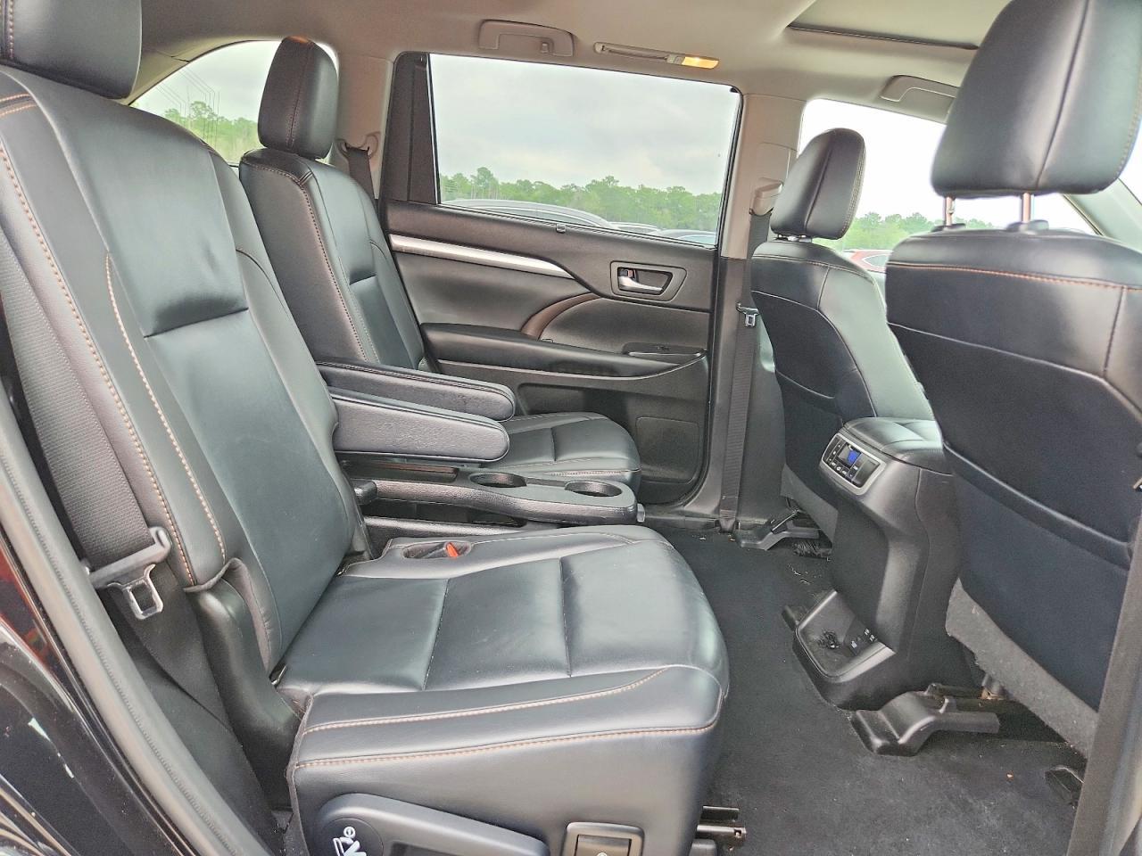 2019 Toyota Highlander Xle - zdjęcie 11
