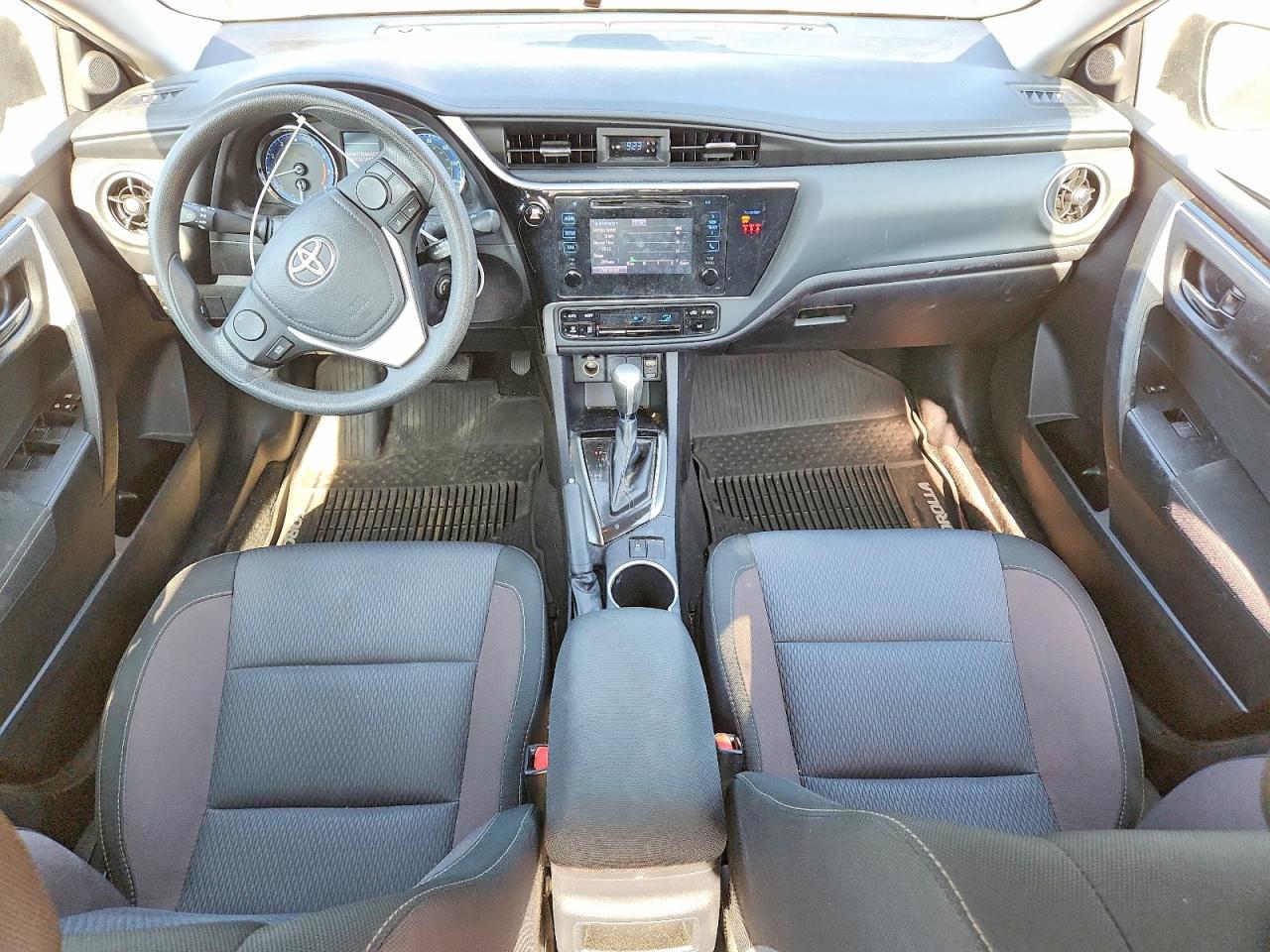 2018 Toyota Corolla Le - zdjęcie 8