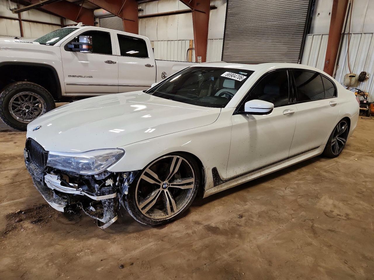 2017 BMW 740 I - zdjęcie główne