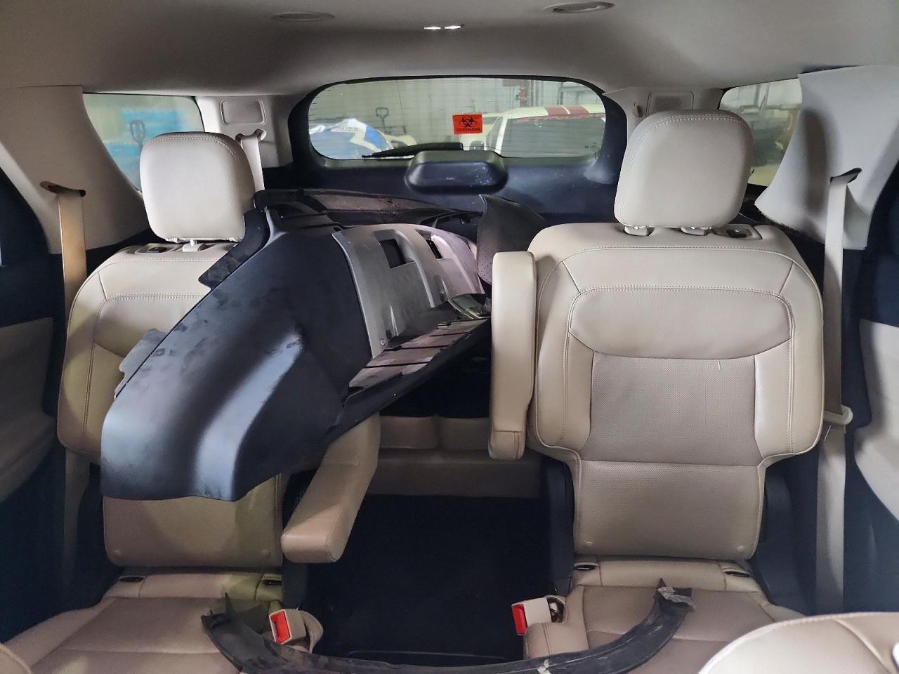 2020 Ford Explorer Limited - zdjęcie 10