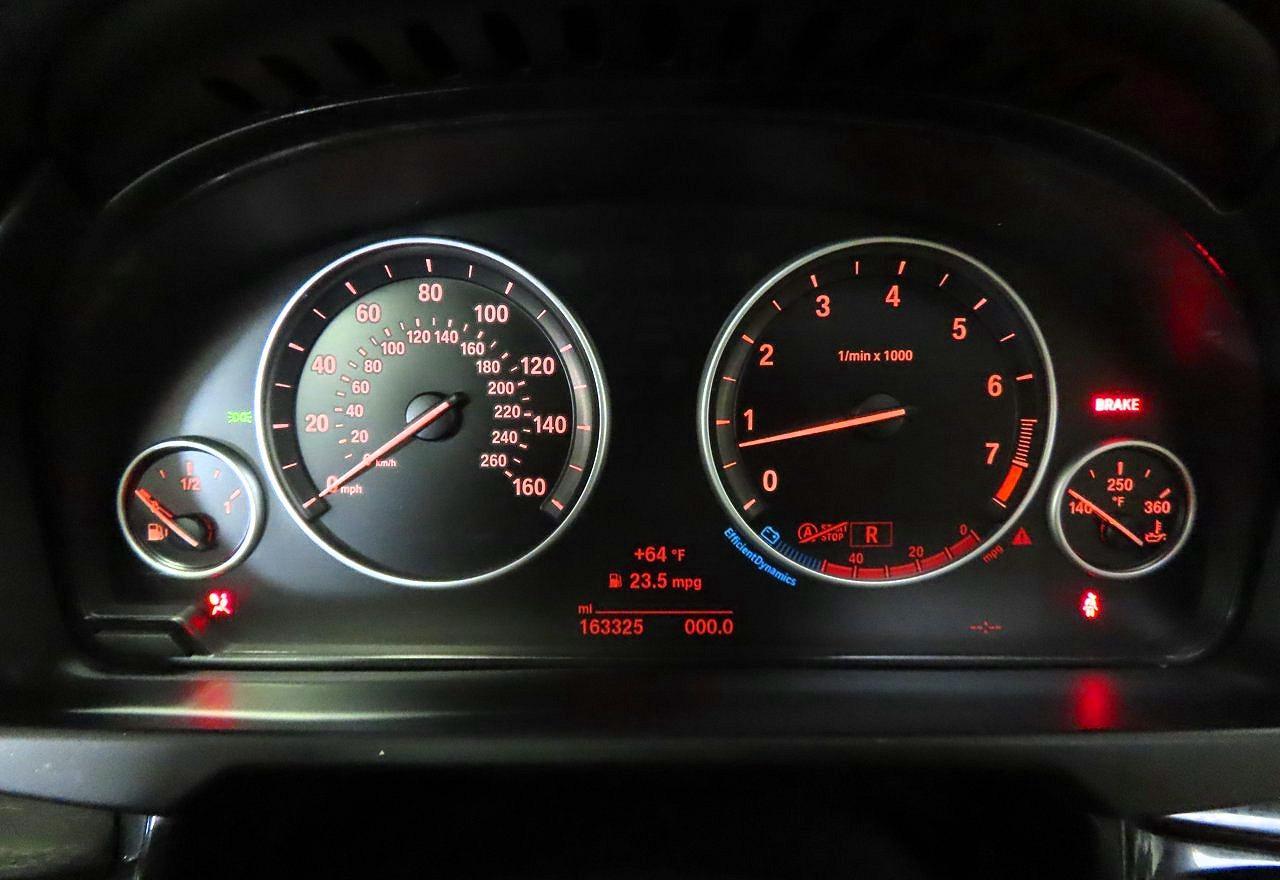 2015 BMW X5 xDrive35I - zdjęcie 8