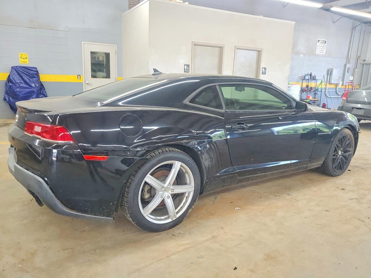 2014 Chevrolet Camaro Ls - zdjęcie 3