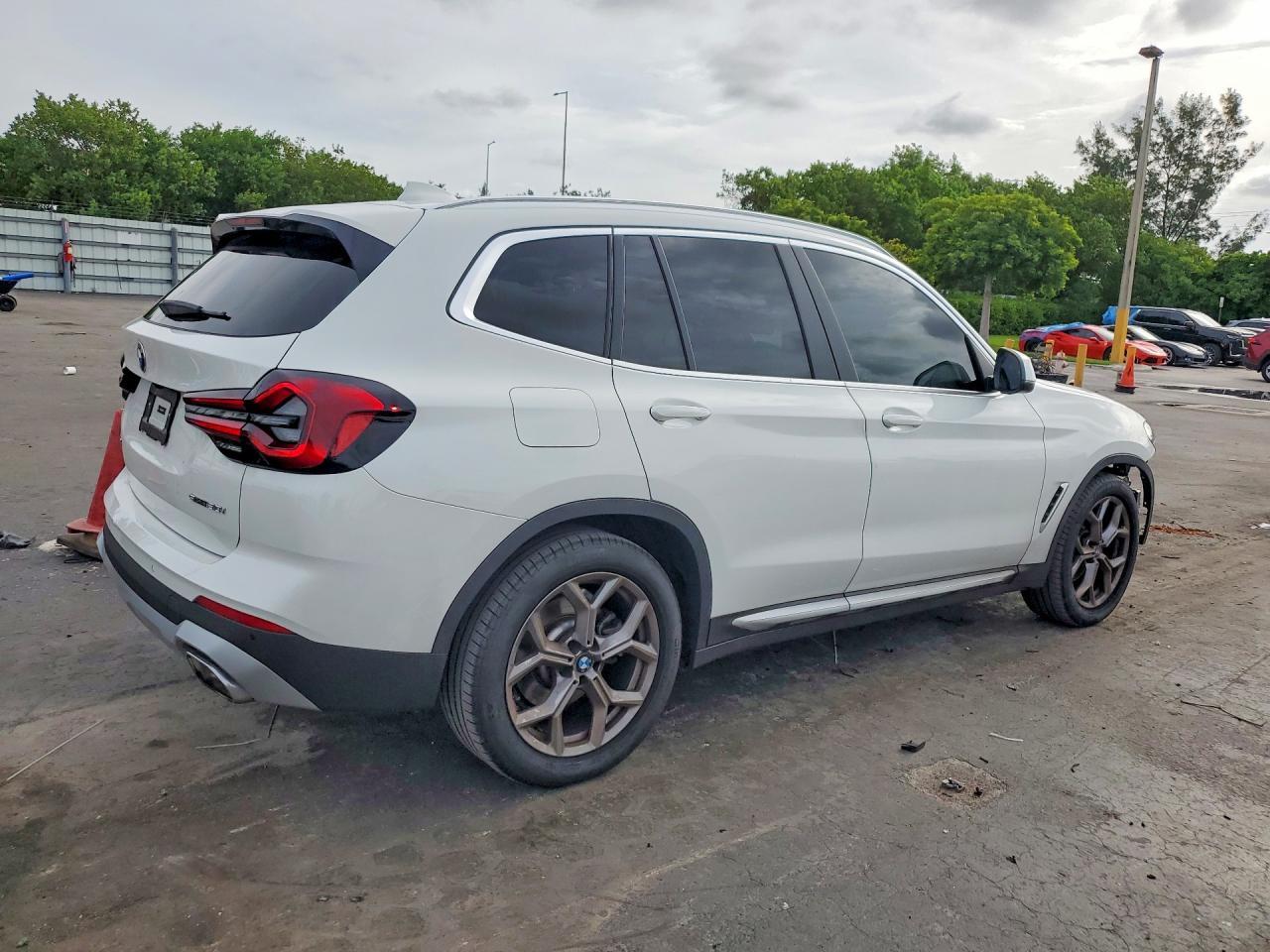 2024 BMW X3 Sdrive30I - zdjęcie 3