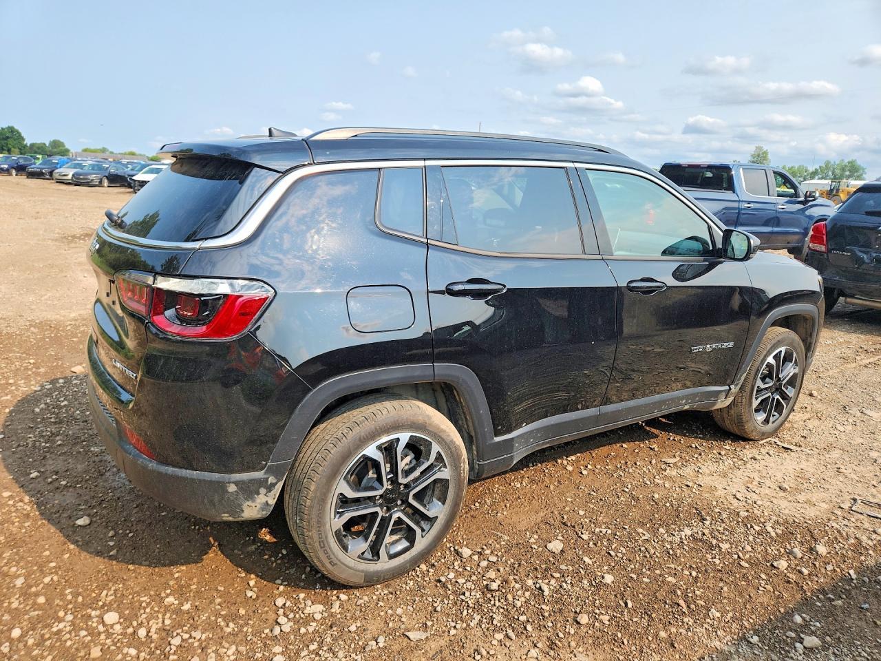 2022 Jeep Compass Limited - zdjęcie 3
