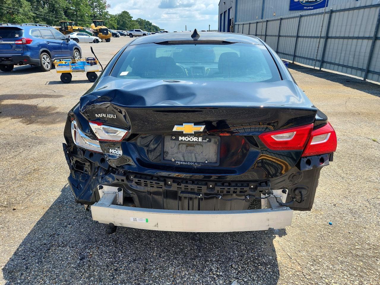 2018 Chevrolet Malibu Ls - zdjęcie 6