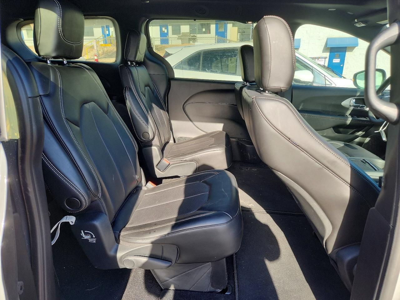 2023 Chrysler Pacifica Touring L - zdjęcie 10