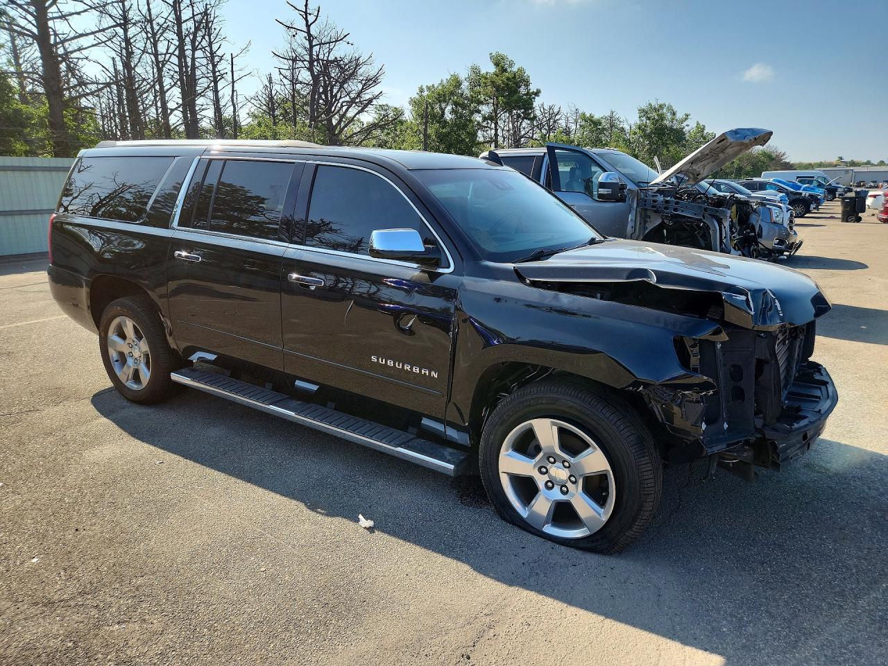 2019 Chevrolet Suburban K1500 Premier - zdjęcie 4