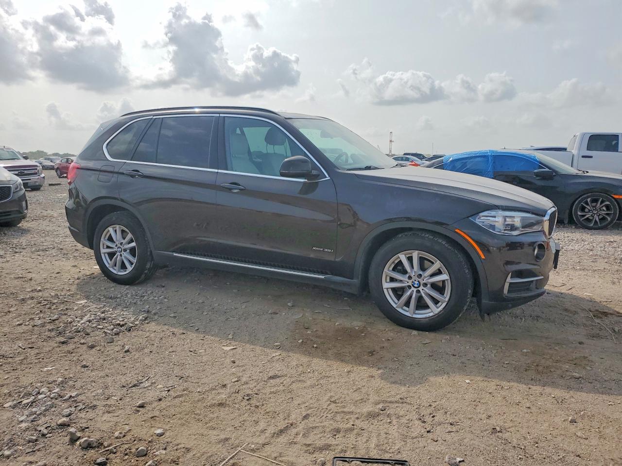 2015 BMW X5 xDrive35I - zdjęcie 4
