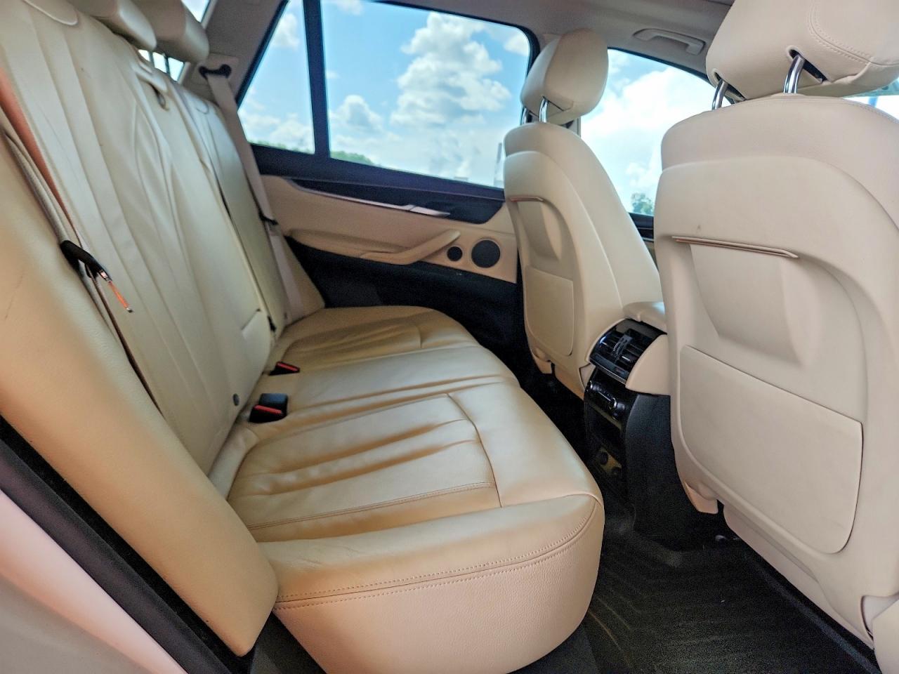 2016 BMW X5 Sdrive35I - zdjęcie 10
