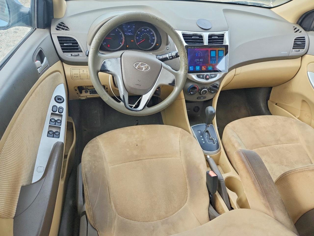 2013 Hyundai Accent Gls - zdjęcie 8
