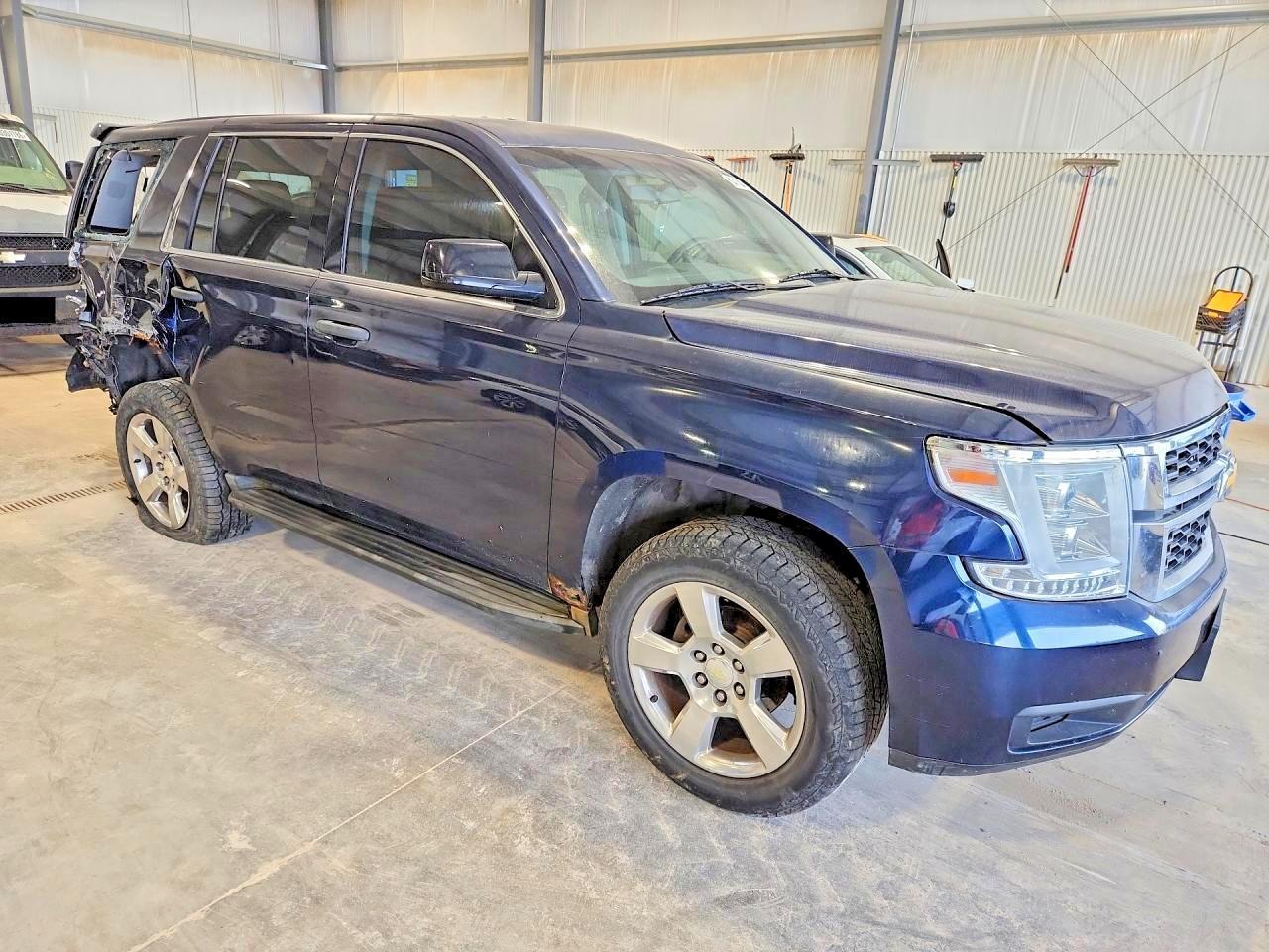 2015 Chevrolet Tahoe Special - zdjęcie 4