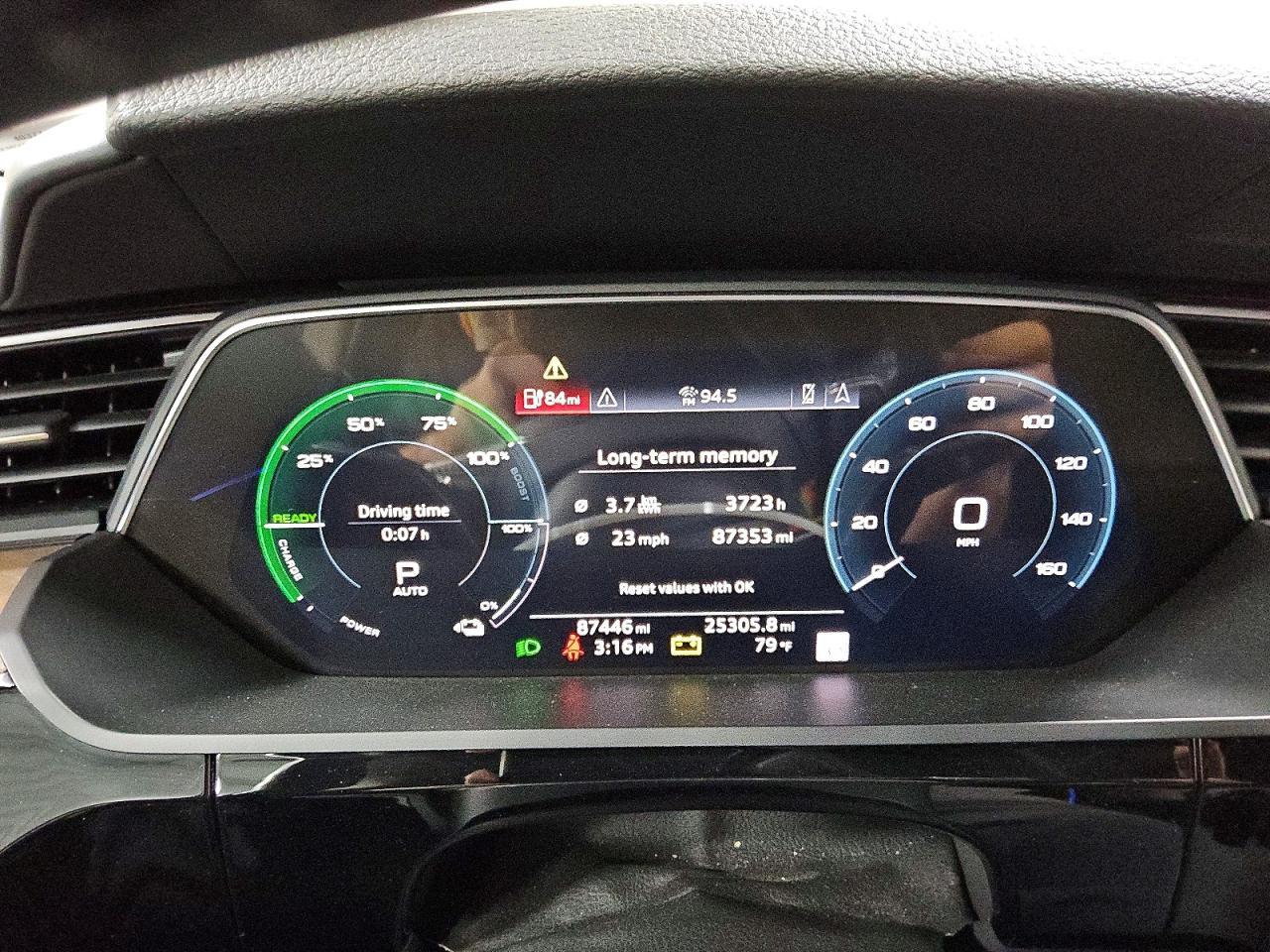 2019 Audi E-Tron Prestige - zdjęcie 9