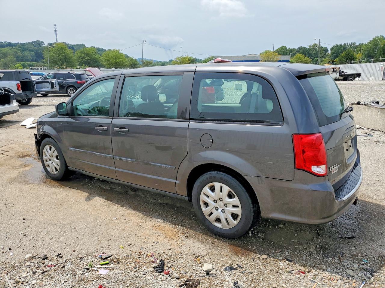 2016 Dodge Grand Caravan Se - zdjęcie 2